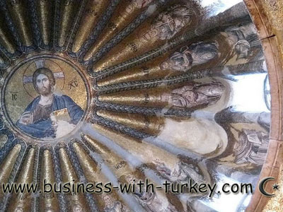 Afresco de la Virgen Maria y Jes&uacute;s