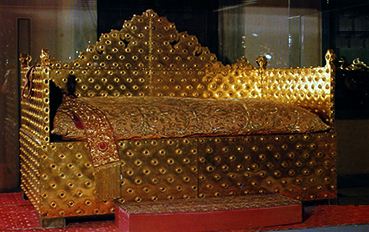 Trono de Ouro do pal&aacute;cio de Topkapi